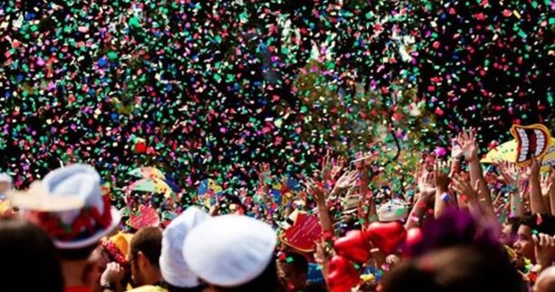 Folia Goiás 2026 leva Carnaval para Goiânia e mais 23 cidades do interior