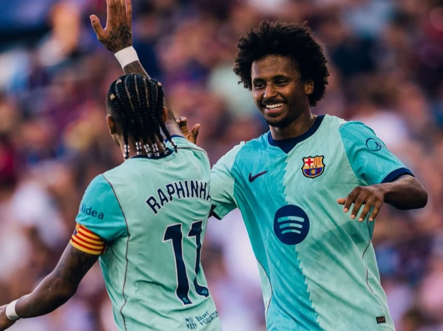 Barcelona vence Levante por 4 a 2 e mantém 100% de aproveitamento em La Liga
